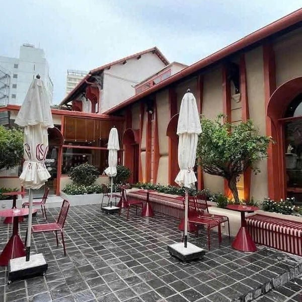 Bán Biệt Thự 230F Pasteur, Phường Xuân Hòa , Quận 3 TPHCM Ngang 21m 