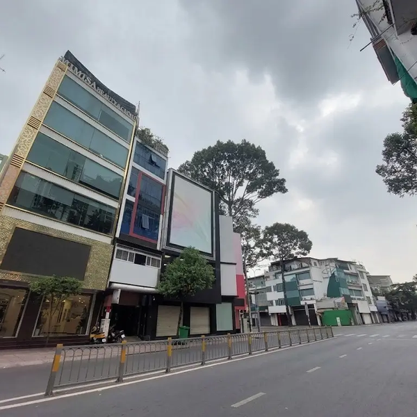 Bán Nhà Mặt Tiền 163 - 165 Cao Thắng, Phường Hòa Hưng, Quận 10 TPHCM