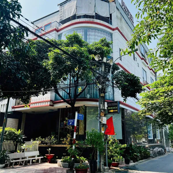 Bán Khách Sạn An Phú An Khánh Quận 2 ngay trục đường Lương Định Của