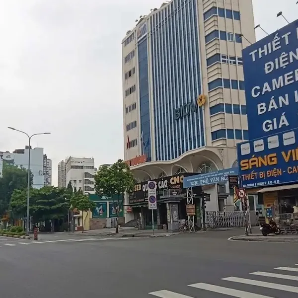 Bán Nhà 656 658 660 Đường 3 Tháng 2, Phường Diên Hồng, Quận 10, TP.HCM