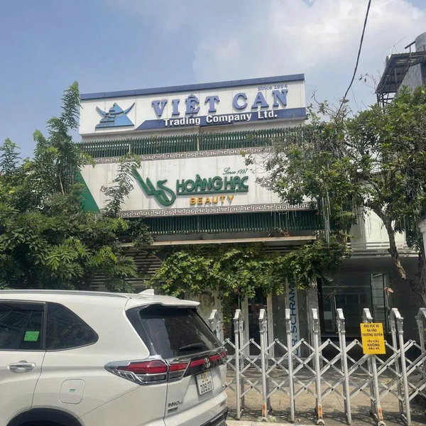 Bán Nhà 57 Tân Canh, Phường 1 Tân Bình và 226/26 Lê Văn Sỹ