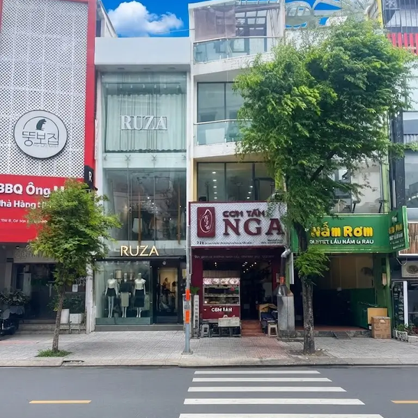 Bán Nhà Mặt Tiền Sư Vạn Hạnh Quận 10 – Vị Trí Kinh Doanh Đắc Địa, Giá Trị Đầu Tư Cao