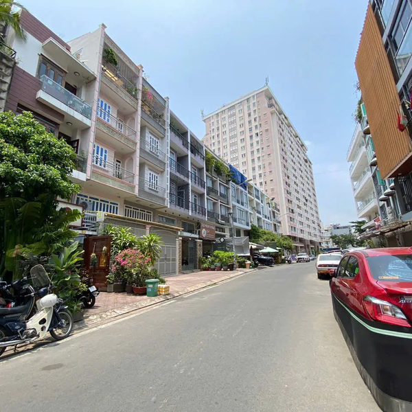 Bán Nhà Mặt Tiền 94-96 Nguyễn Ngọc Phương, P.19 - Bình Thạnh