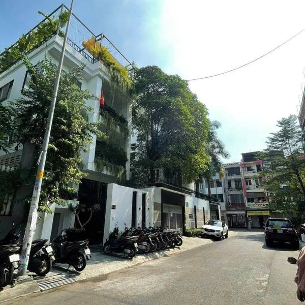 Bán Biệt Thự 10 Hoa Mai, Phường 2, Quận Phú Nhuận vị trí đẹp