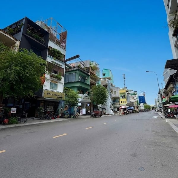 Bán Nhà Mặt Tiền 94 Đề Thám, Phường Cầu Ông Lãnh, Quận 1, TP.HCM