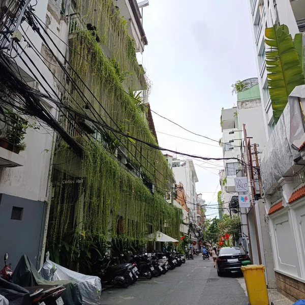 Bán Nhà Mặt Tiền 68 Trương Quyền, Phường Xuân Hòa, Quận 3, TP.HCM