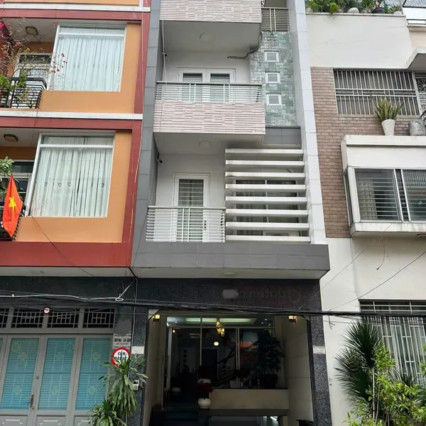 Bán Nhà 24 Hoa Hồng, Phường 2, Quận Phú Nhuận, TP.HCM