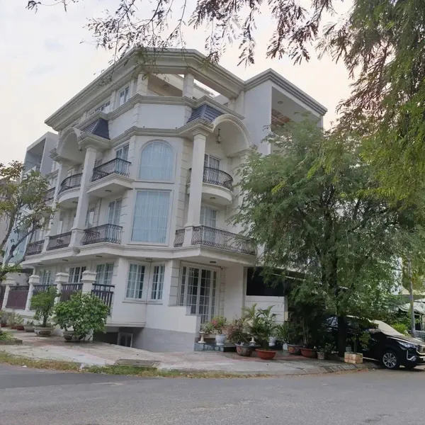 Bán Đất Góc Sadeco Ven Sông Phường Tân Hưng Quận 7 đối diện trường RMIT