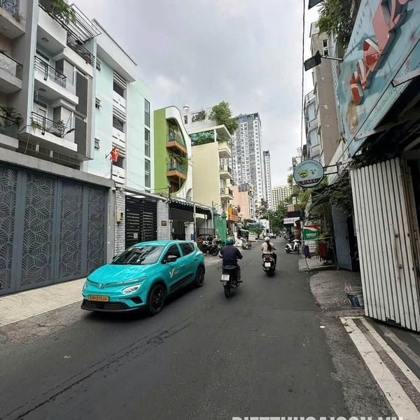 Bán Nhà 666/35 Đường 3 Tháng 2, Phường Diên Hồng (P.14 cũ), Quận 10, TPHCM