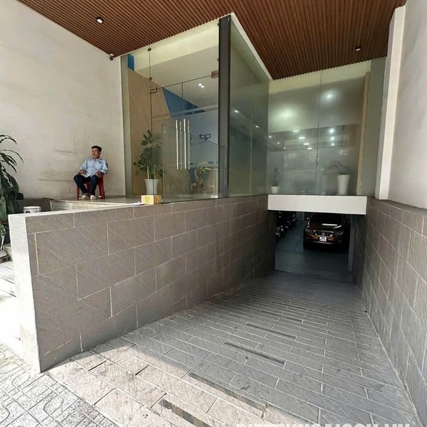 Bán Nhà 666/35 Đường 3 Tháng 2, Phường Diên Hồng (P.14 cũ), Quận 10, TPHCM