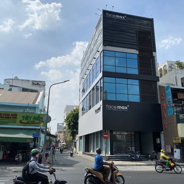 Bán tòa nhà 129 131 Đinh Tiên Hoàng , Phường Đakao Quận 1 , TPHCM