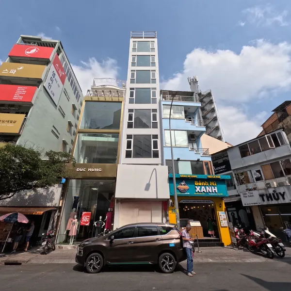 Bán nhà mặt tiền 40 Lê Thị Riêng , Phường Bến Thành , Quận 1 , Hồ Chí Minh