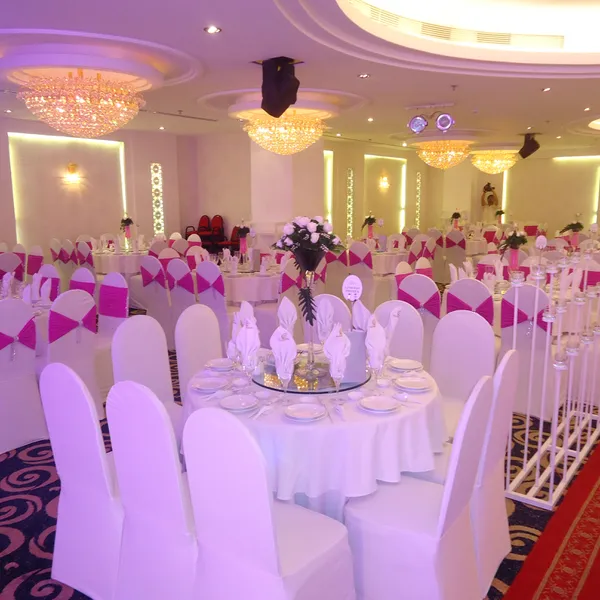 Bán Tòa Nhà 546 548 Đường Cách Mạng Tháng 8, Phường 11, Quận 3