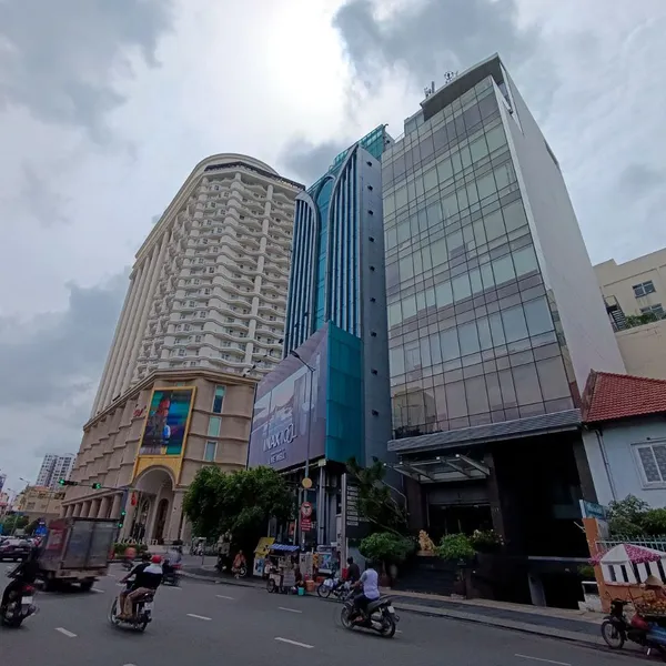 Bán tòa nhà 111 Lý Chính Thắng, Phường Võ Thị Sáu, Quận 3, TP. HCM