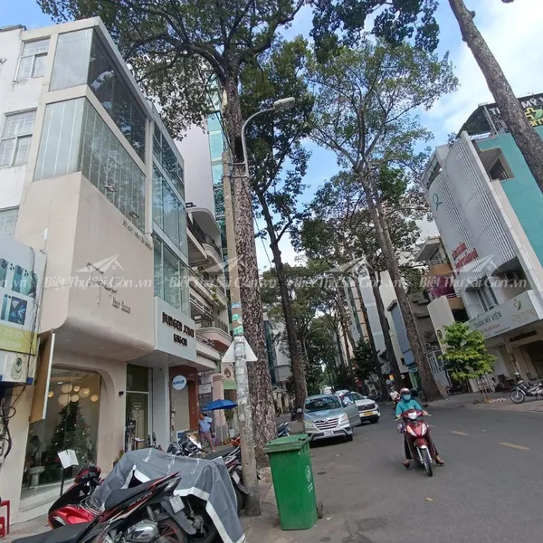 Bán nhà 110 Bùi Thị Xuân , Phường Bến Thành , Quận 1 , TPHCM