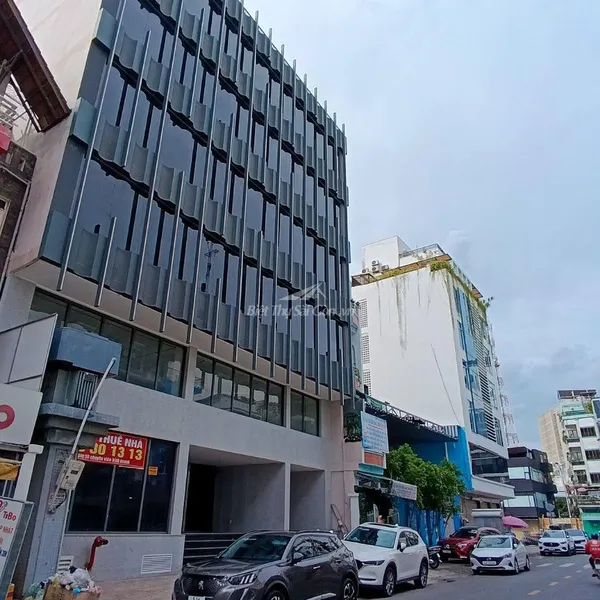 Cho thuê Tòa Nhà 10 Phan Văn Trị , Phường 2 , Quận 5 , Hồ Chí Minh