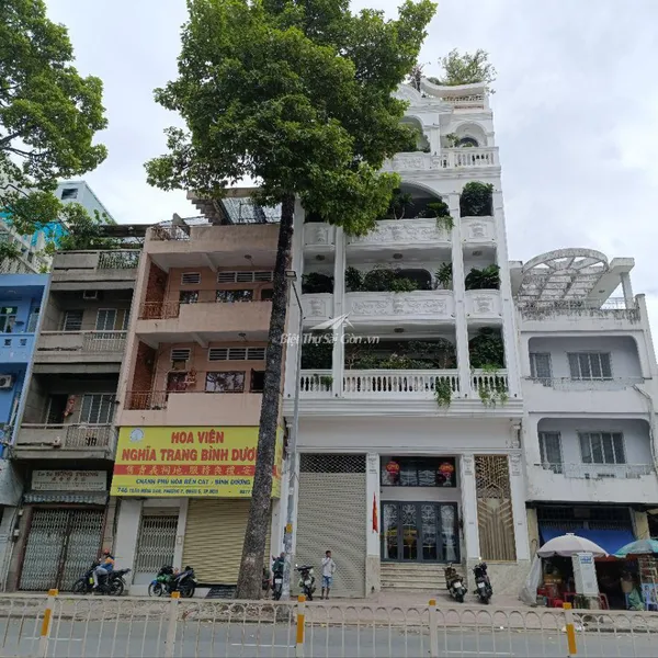 Bán nhà 744A Trần Hưng Đạo , Phường 2 , Quận 5 , Hồ Chí Minh