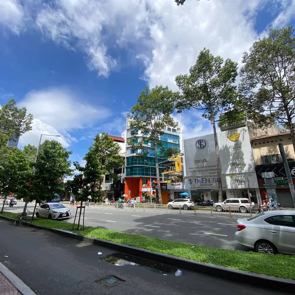 Bán Nhà 92 94 Trần Hưng Đạo , Phường Phạm Ngũ Lão , Quận 1 , TPHCM