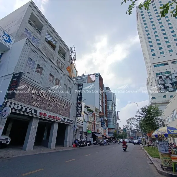 Bán Nhà Mặt Tiền Sư Vạn Hạnh, Phường 9, Quận 5, Hồ Chí Minh