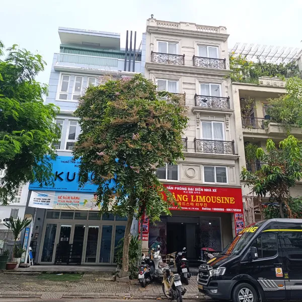 Bán Nhà Phố Phú Mỹ Hưng 91 Phan Khiêm Ích, P. Tân Hưng, Quận 7