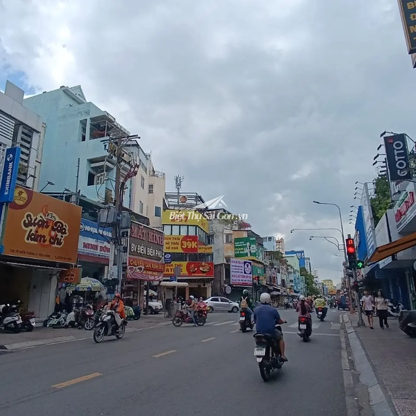 Bán Nhà 142 Tô Hiến Thành, Phường Hòa Hưng, Quận 10, TP.HCM