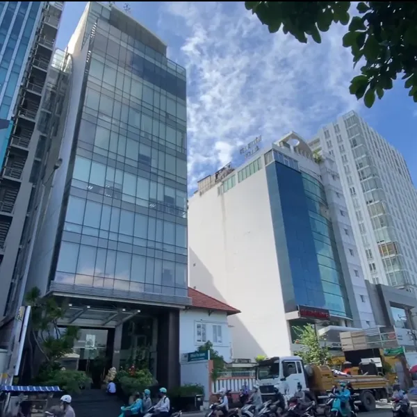 Bán nhà 111bis Lý Chính Thắng, Quận 3 | Bán nhà mặt tiền Quận 3