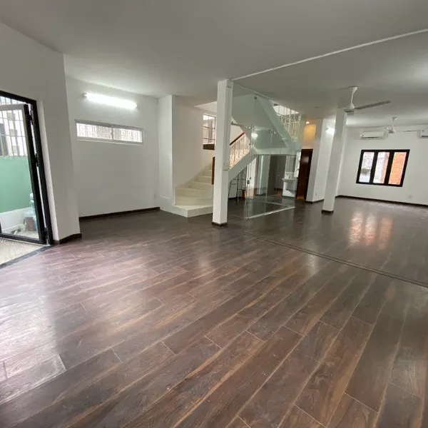 Bán nhà 70 Nguyễn Trọng Tuyển , Phường 15 , Quận Phú Nhuận