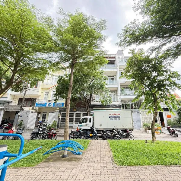 Bán Nhà KDC Chợ Tân Mỹ Quận 7 - View Công Viên