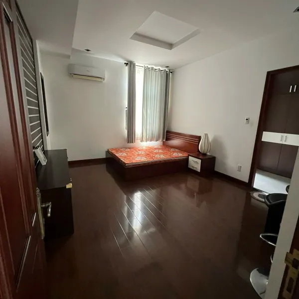 Bán biệt thự góc 59 phạm thái bường phú mỹ hưng quận 7 | Biệt thự góc 2MT view công viên vừa ở vừa kinh doanh đa ngành nghề