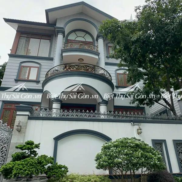 Bán Biệt Thự số 1 Giang Văn Minh Quận 2 | Biệt Thự Quận 2 đẹp lung linh