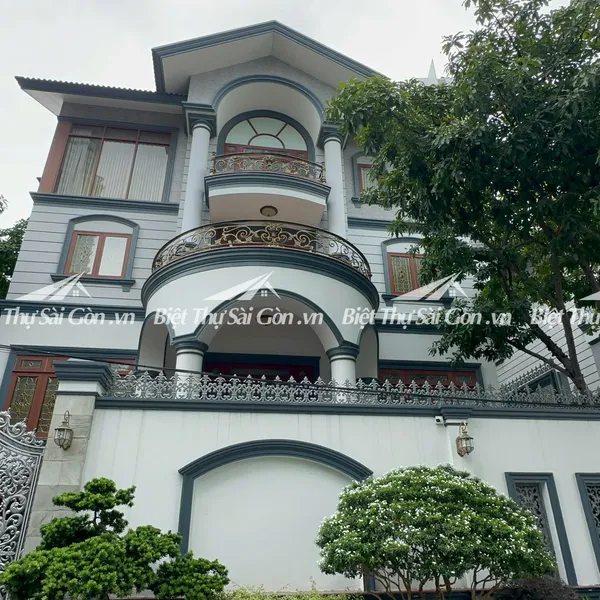 Bán Biệt Thự số 1 Giang Văn Minh Quận 2 | Biệt Thự Quận 2 đẹp lung linh