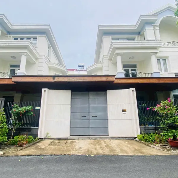 Cặp Biệt Thự Vip Phú Mỹ Hưng Quận 7 | Siêu hiếm phù hợp cho đại gia đình , góc công viên.