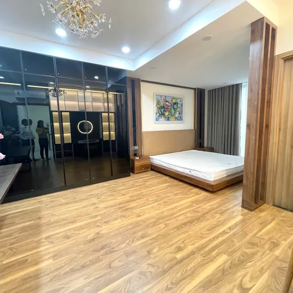 Biệt Thự có hồ bơi Phú Mỹ Hưng Quận 7 sở hữu 2 mặt tiền trước sau view trực diện công viên bờ sông