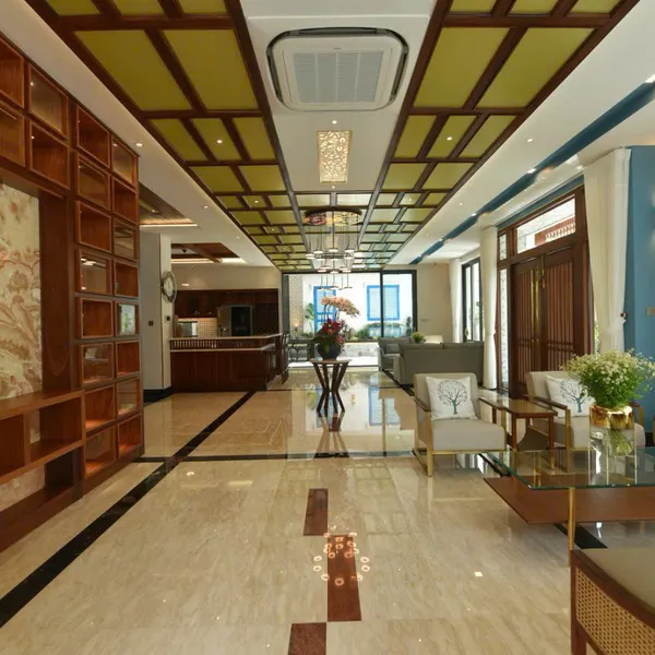 Bán Biệt thự Nam Thông Phú Mỹ Hưng có lối kiến trúc tuyệt đẹp có cả hồ bơi và khuôn viên sân vườn rộng