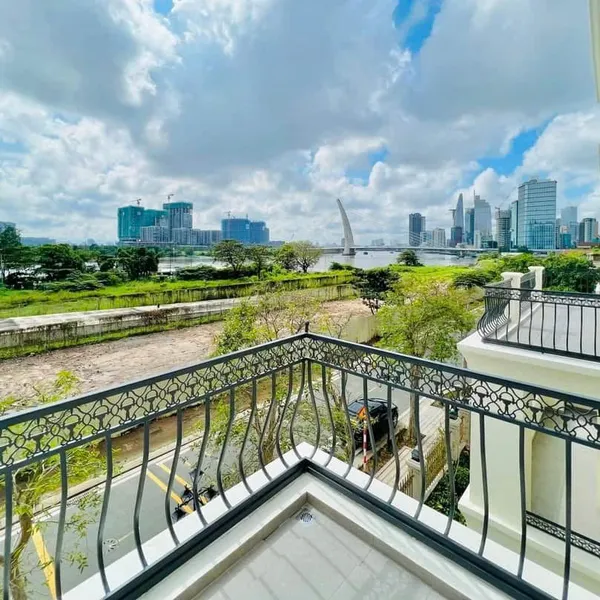 Biệt thự Vic 60 vinhomes bason quận 1 đẳng cấp view ôm trọn công viên 10.000m2 trực diện sông sài gòn 