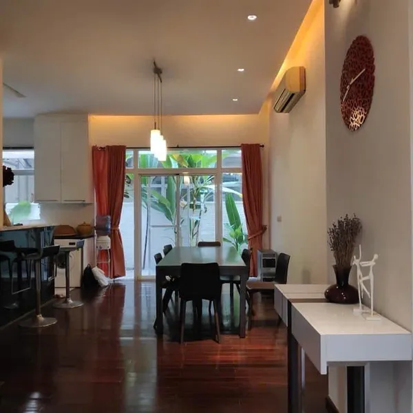 Bán Biệt Thự liên kế Mỹ Thái 1 giá tốt nhất Phú Mỹ Hưng Quận 7 gần nhiều tiện ích nổi bậc