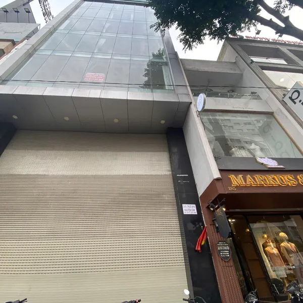 Bán Nhà Mặt Tiền 285 Đường Hoàng Diệu, Phường 6, Quận 4 vị trí đắc địa giáp Quận 1 kinh doanh sầm uất