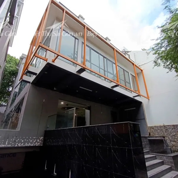 Bán nhà 100 Nguyễn Du, Phường Bến Nghé, Quận 1, TP.HCM gần Nhà Thờ Đức Bà và Dinh Độc Lập