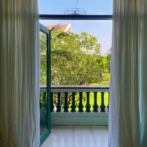 Bán Biệt Thự 153 Nguyễn Văn Hưởng, Thảo Điền Quận 2 có hồ bơi khu compound Thảo Điền 2