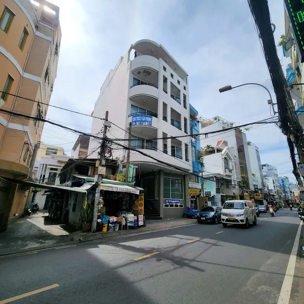Bán nhà 47 Hồ Bá Kiện, Phường 15, Quận 10, TP.HCM