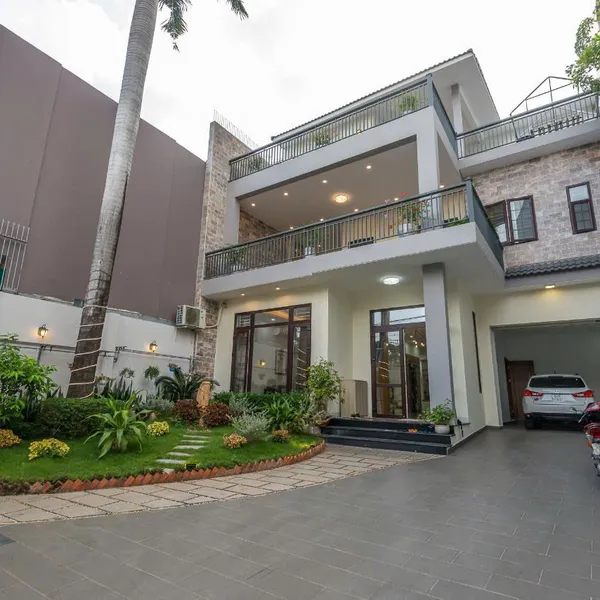 Biệt Thự Vườn Thảo Điền 69 đường số 47, P. Thảo Điền, Quận 2 , TP Thủ Đức