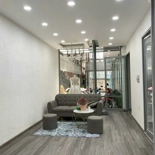 Bán Nhà 573/12 Sư Vạn Hạnh, Phường 13, Quận 10 