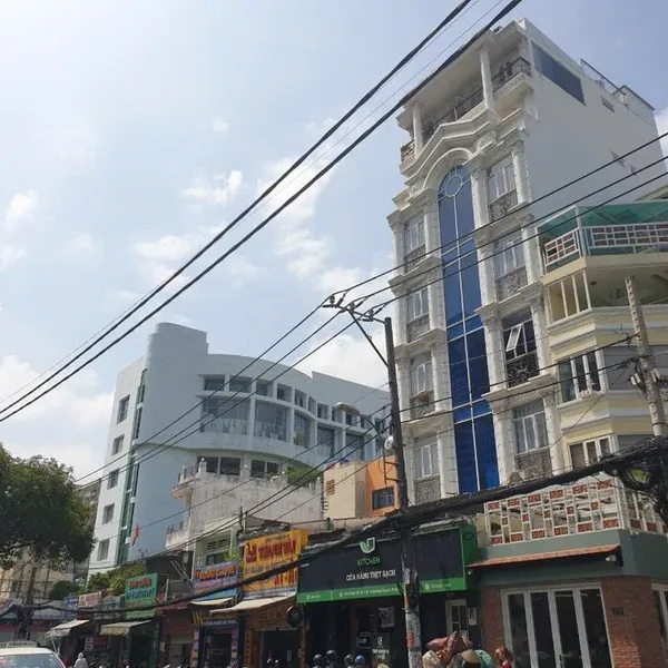Bán tòa nhà 48 50 Ngô Tất Tố, Phường 19, Bình Thạnh