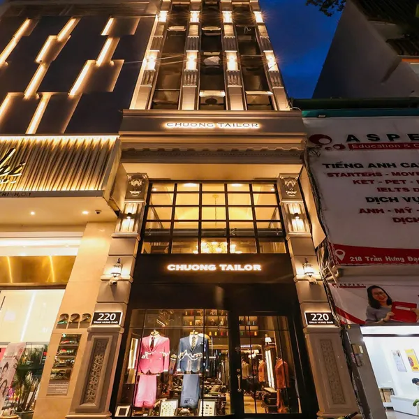 Bán Nhà 220 Trần Hưng Đạo, Phường Nguyễn Cư Trinh, Quận 1 , Hồ Chí Minh