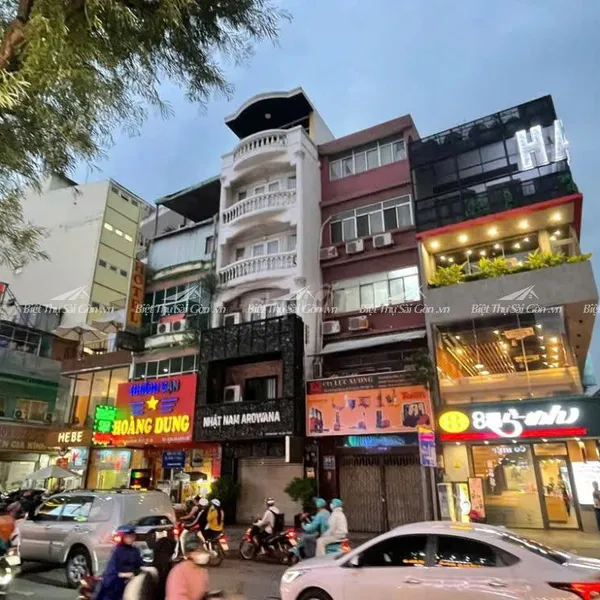 Bán Khách Sạn 347 Sư Vạn Hạnh, Phường 12, Quận 10, Hồ Chí Minh