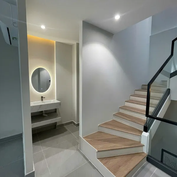 Bán Nhà 120 Lê Thị Riêng, Phường Bến Thành, Quận 1, TP.HCM