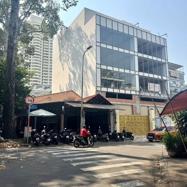  Bán nhà 1-1A Tăng Bạt Hổ, Phường 12, Quận 5 , Hồ Chí Minh