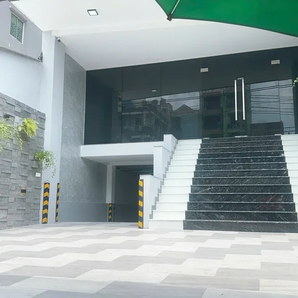 Bán Tòa Nhà 122 122A Nguyễn Xí, Phường 26, Quận Bình Thạnh, TP.HCM