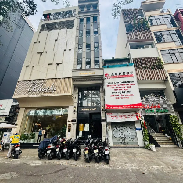 Bán Tòa Nhà 220 Trần Hưng Đạo , Phường Nguyễn Cư Trinh ,Quận 1 , TPHCM