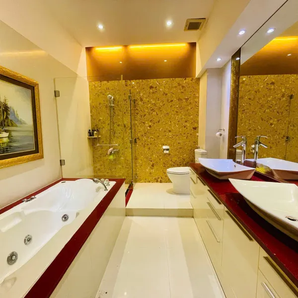 Bán Biệt Thự 220/6 Hồ Văn Huê, Phường 9, Quận Phú Nhuận TP.HCM.